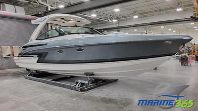 BOATZON | Formula Boats 330 Crossover Bowrider 2025