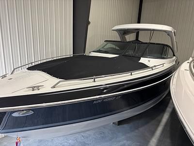 BOATZON | Formula Boats 350 Crossover Bowrider 2019