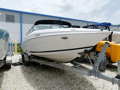 BOATZON | FOUR WINN 240 2006