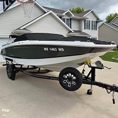 BOATZON | Four Winns HD2