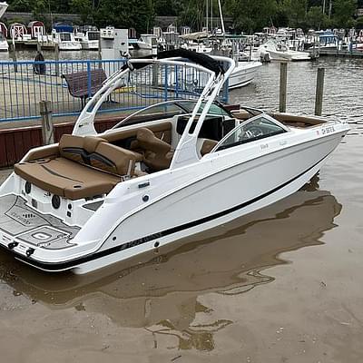 BOATZON | Four Winns HD3 2023