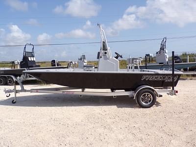 BOATZON | Freedom 18 PATRIOT CAT 2025 BOATZON | Freedom 18 PATRIOT CAT 2025