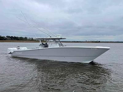 BOATZON | Freeman 42 LR 2020