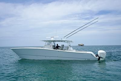 BOATZON | 2022 Freeman 42 LR BOATZON | 2022 Freeman 42 LR