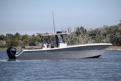 BOATZON | Front Runner 33 Center Console Seakeeper Ride Equipped 2023 BOATZON | Front Runner 33 Center Console Seakeeper Ride Equipped 2023