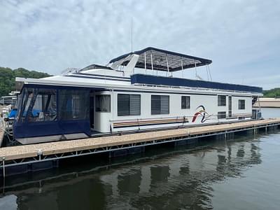 BOATZON | Funtime 16x72 Houseboat 2000 BOATZON | Funtime 16x72 Houseboat 2000