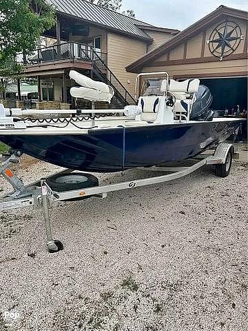 BOATZON | G BAY 18 DLX BOATZON | G BAY 18 DLX