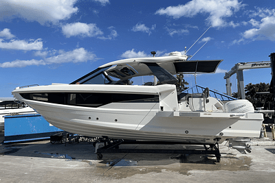 BOATZON | Galeon 325 GTO 2023