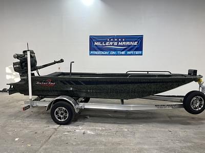 BOATZON | Gator Tail 1750 Mid Deck Savage 2025