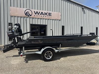 BOATZON | Gator Tail Savage Mid Deck Series 50 x 17 2025 BOATZON | Gator Tail Savage Mid Deck Series 50 x 17 2025