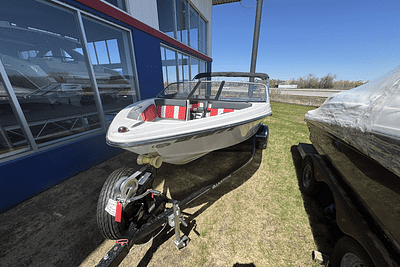 BOATZON | Glastron GTS 185 SPORT 2015 BOATZON | Glastron GTS 185 SPORT 2015