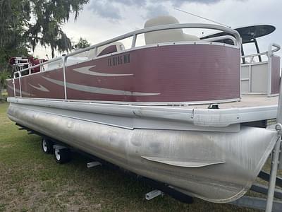 BOATZON | Godfrey 240 2002 BOATZON | Godfrey 240 2002