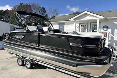 BOATZON | Godfrey AquaPatio 23 Flip Lounge Tritoon 235 SFLC 2025 BOATZON | Godfrey AquaPatio 23 Flip Lounge Tritoon 235 SFLC 2025