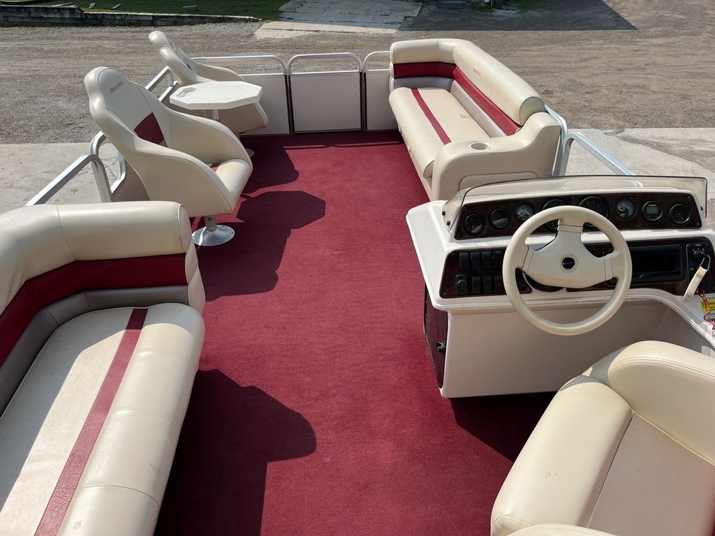 1996 Godfrey AquaPatio 240 OPE - Sold Boat