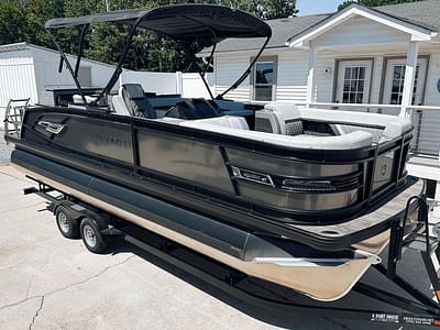 BOATZON | Godfrey AquaPatio 25 Bar Entertainer Tritoon 2024