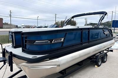 BOATZON | Godfrey AquaPatio 25 Flip Lounge Tritoon 255 SFL 2025 BOATZON | Godfrey AquaPatio 25 Flip Lounge Tritoon 255 SFL 2025
