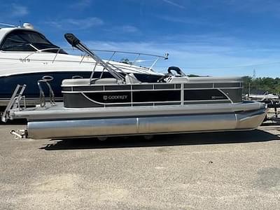BOATZON | Godfrey EX2286SBCX 2025