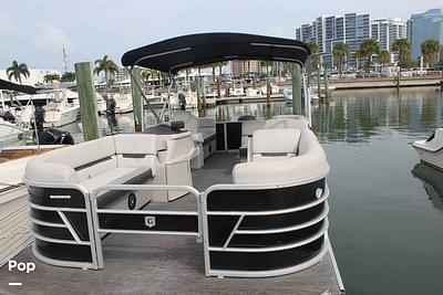 BOATZON | Godfrey Pontoon 2286SB Sweetwater