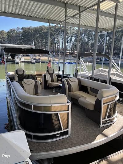 BOATZON | Godfrey Pontoon Monaco 235SB