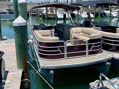 BOATZON | Godfrey Pontoon Sweetwater 2286 SB