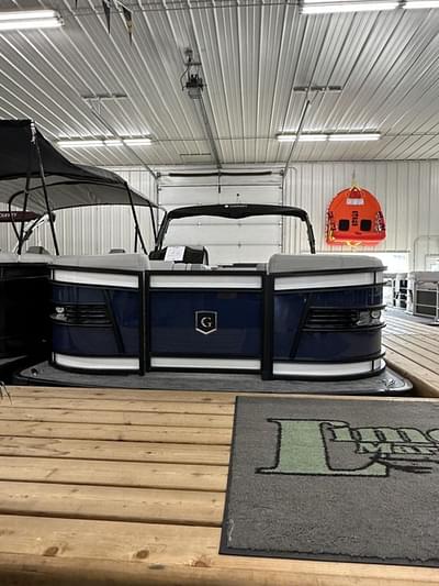 BOATZON | Godfrey Pontoons AP255CBE 2024