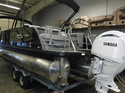 BOATZON | Godfrey Pontoons AquaPatio 235 DFLC iMPACT Package 29 in Center Tube 2025 BOATZON | Godfrey Pontoons AquaPatio 235 DFLC iMPACT Package 29 in Center Tube 2025