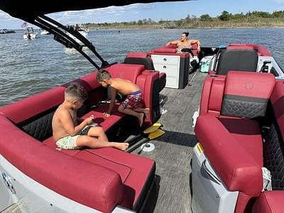 BOATZON | Godfrey Pontoons AquaPatio 235 ULC 2024 BOATZON | Godfrey Pontoons AquaPatio 235 ULC 2024