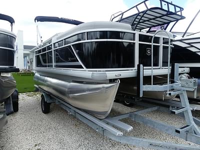 BOATZON | Godfrey Pontoons EX 1680 CX 2025 BOATZON | Godfrey Pontoons EX 1680 CX 2025