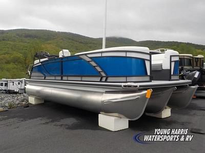 BOATZON | Godfrey Pontoons MC235SB 2023