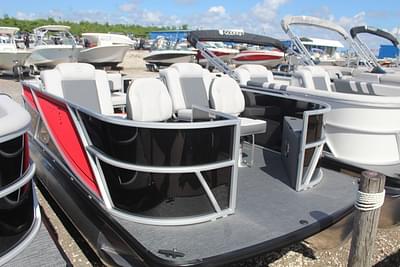 BOATZON | Godfrey Pontoons Mighty G 1476 F 2025