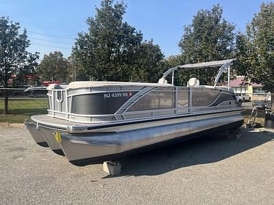 BOATZON | Godfrey Pontoons Monaco 255 SB iMPACT  29 in Center Tube 2023