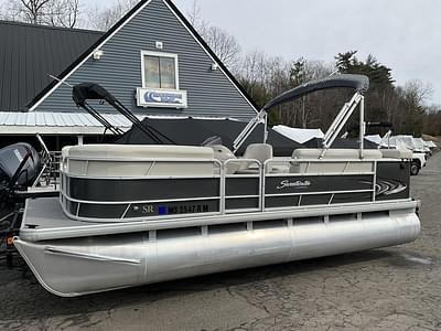 BOATZON | Godfrey Pontoons SW 180 C 2019