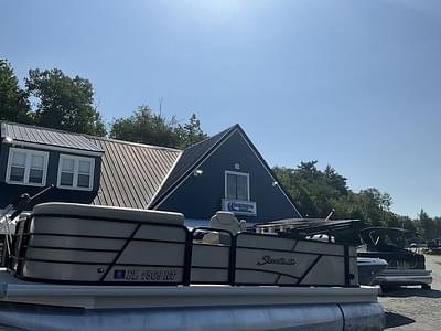 BOATZON | Godfrey Pontoons SW 2086 WB TT25 2019 BOATZON | Godfrey Pontoons SW 2086 WB TT25 2019
