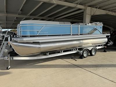 BOATZON | Godfrey Pontoons SW2286CSE 2025