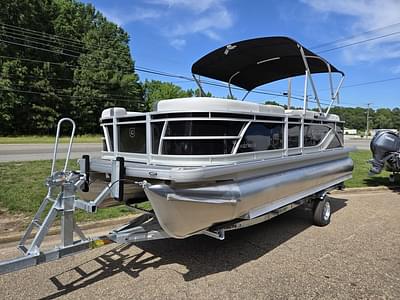 BOATZON | Godfrey Pontoons Sweetwater 2086 C 2025 BOATZON | Godfrey Pontoons Sweetwater 2086 C 2025
