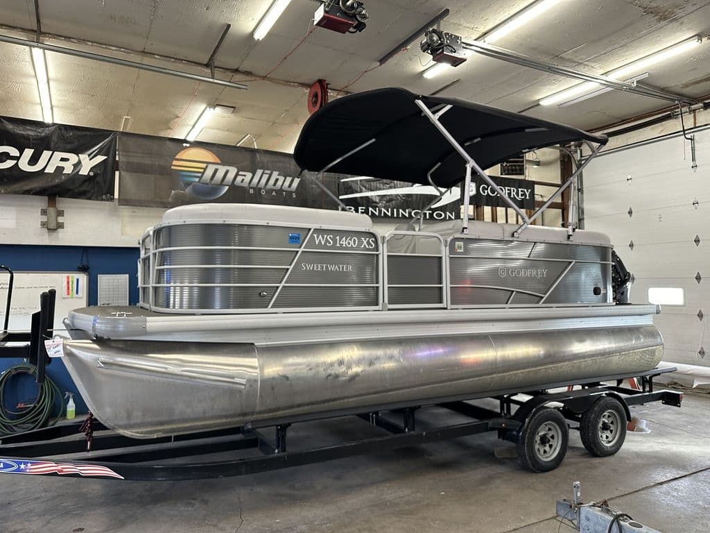 Godfrey Pontoons SWEETWATER 2086 SB 2022