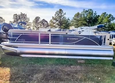 BOATZON | Godfrey Pontoons Sweetwater 2286 FS 2024