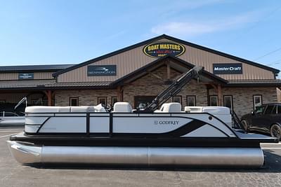 BOATZON | Godfrey Pontoons Sweetwater 2286 QS 2025 BOATZON | Godfrey Pontoons Sweetwater 2286 QS 2025