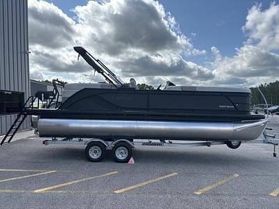 BOATZON | Godfrey Pontoons Sweetwater 2286 SB 2025