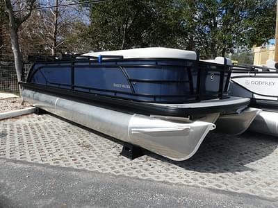 BOATZON | Godfrey Pontoons Sweetwater 2286 SFL 2025