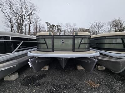 BOATZON | Godfrey Pontoons Sweetwater 2286 SFLC 2025