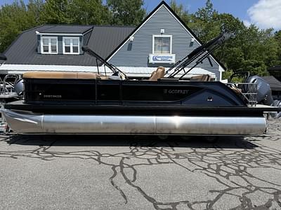 BOATZON | Godfrey Pontoons Sweetwater 2286 SFLC Sport Tube 27 in Package 2025