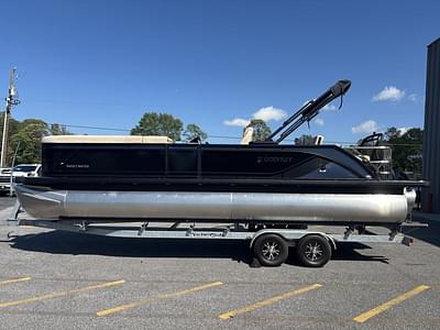 BOATZON | Godfrey Pontoons Sweetwater 2486 SFLC 2025
