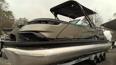 BOATZON | Godfrey Pontoons XP 2700 Twin 2024