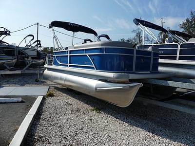 BOATZON | Godfrey Pontoons Xperience 1886 CX AKA  EX 1886  2025