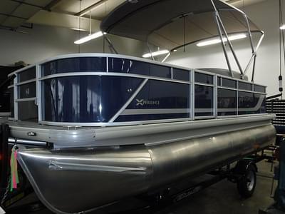 BOATZON | Godfrey Pontoons Xperience 1886 FX 2025