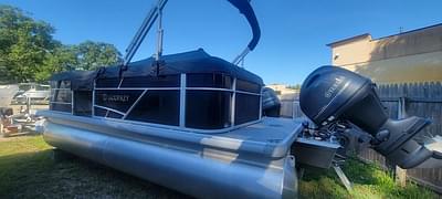 BOATZON | Godfrey Pontoons Xperience 2086 CX 2024