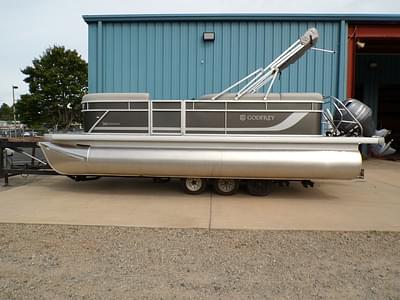 BOATZON | Godfrey Pontoons Xperience 2086 CXP 2025