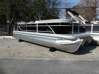 BOATZON | Godfrey Pontoons Xperience 2286 SBX 2025