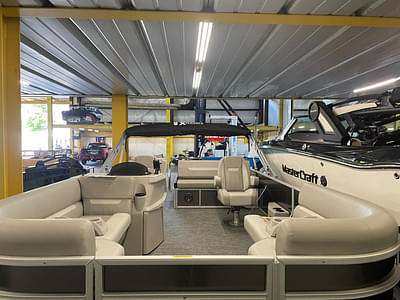 BOATZON | Godfrey Pontoons Xperience 2286 SFLX Sport Tube 27 in Package 2025